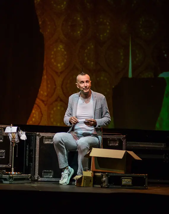 https://artebrachetti.it/wp-content/uploads/2025/07/STAGIONE-IN-CORSO-ArB-2.webp